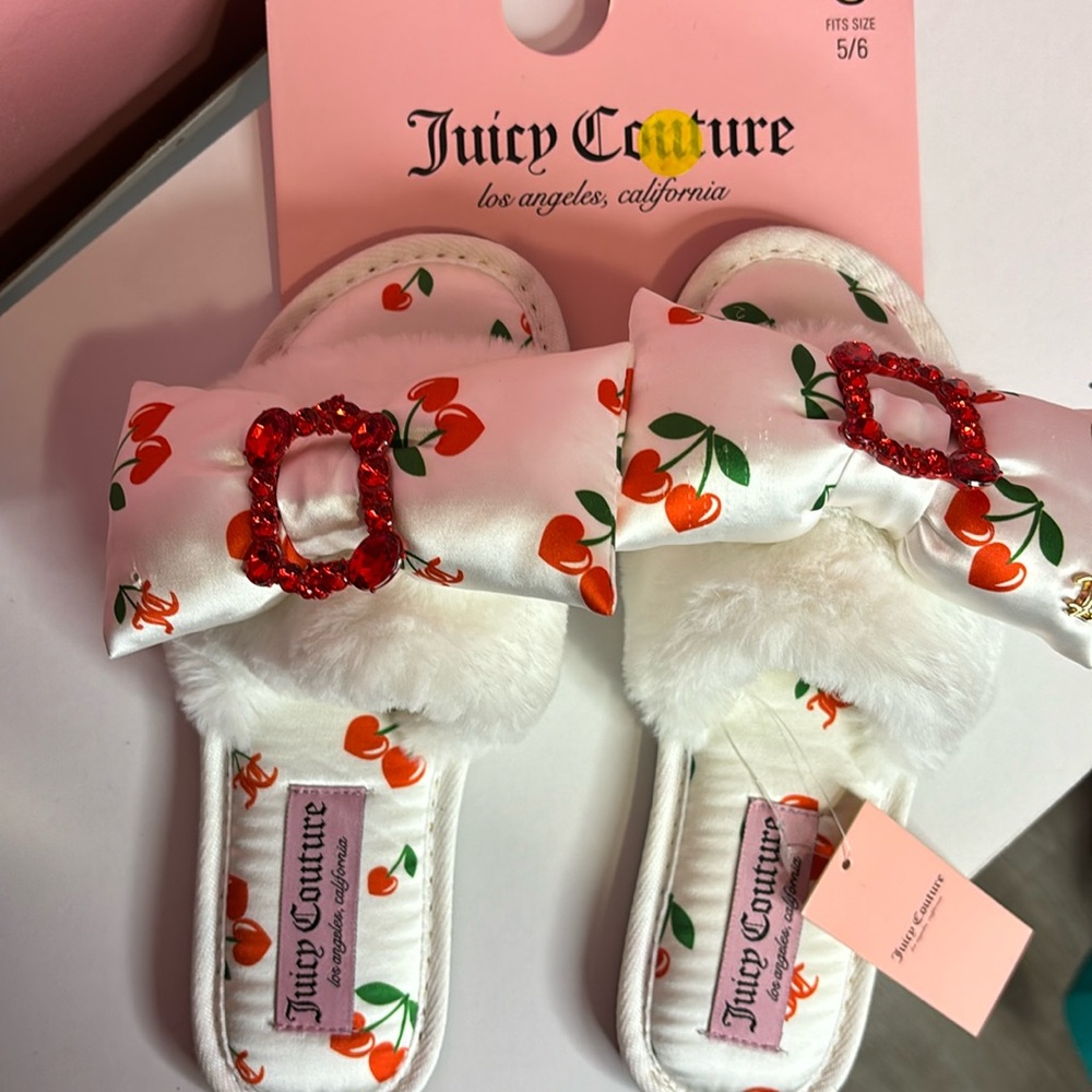 Juicy Couture Cherry 🍒 white bling slippers